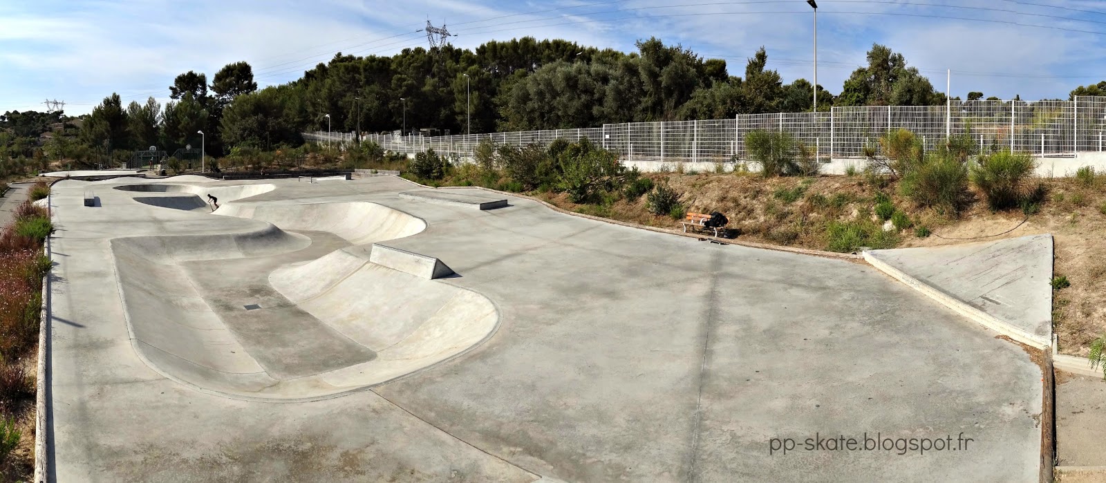 Skatepark snake park Toulon