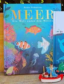 Zauberhafte Meerjungfrauen- und Meer-Bücher für Vorschul- und Schulkinder. "Meer: Die Welt unter Wellen" ist ein buntes Bilderbuch mit Gucklöchern über die Meereswelt und -Umwelt.
