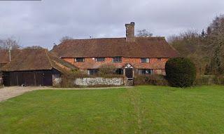 Yonder Lye house in Dunsfold, Surrey (from Google Streetview) Yonder Lye house in Dunsfold, Surrey (from Google Streetview)