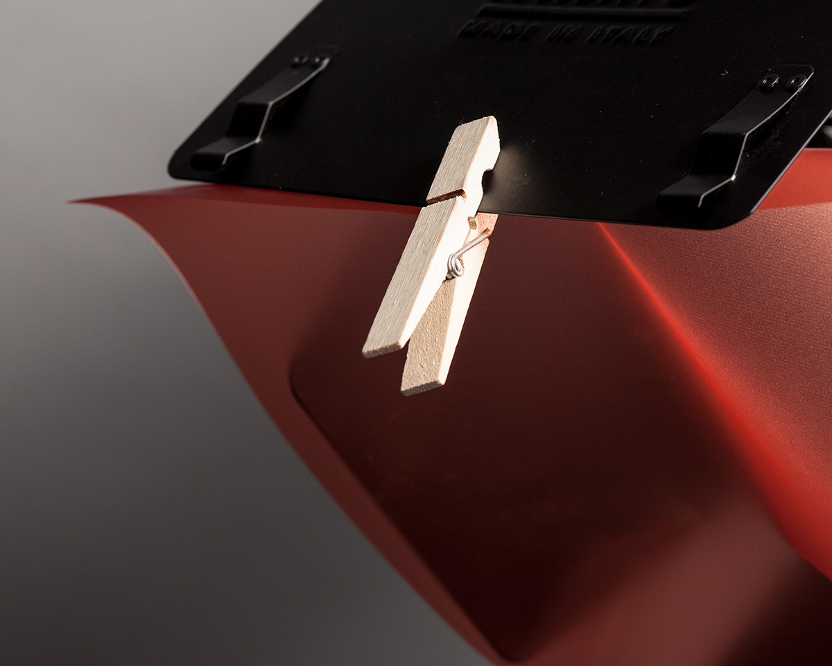 How to attach lighting gels to studio & battery flash