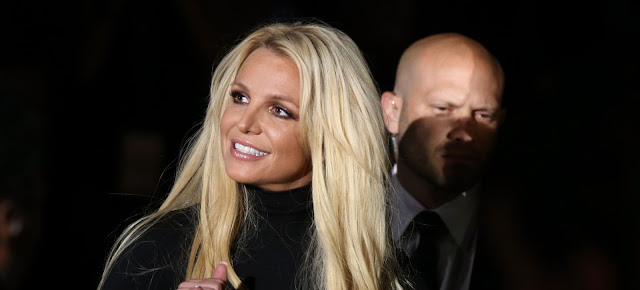 Britney Spears pide liberarse de la tutela de su padre James Spears