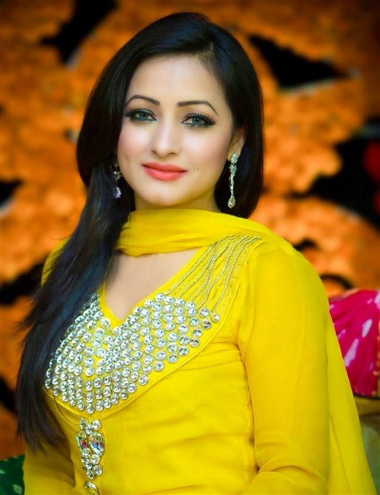 Bd singer Ridoy khan's wife Model Suzana unseen photo 2015