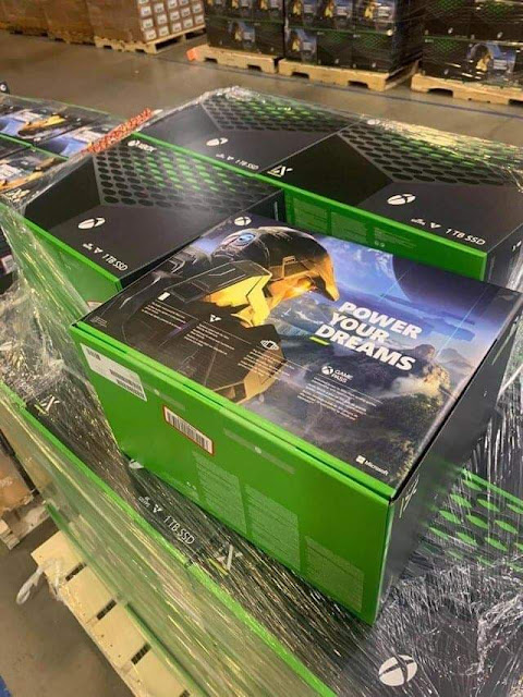بالصور أول شحنات جهاز Xbox Series X أصبحت جاهزة للإطلاق الرسمي