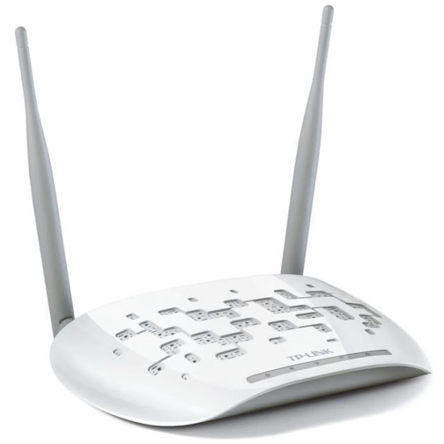 modem ADSL2 +, routeur tplink maroc, switch 4 ports et point d'accès WiFi N