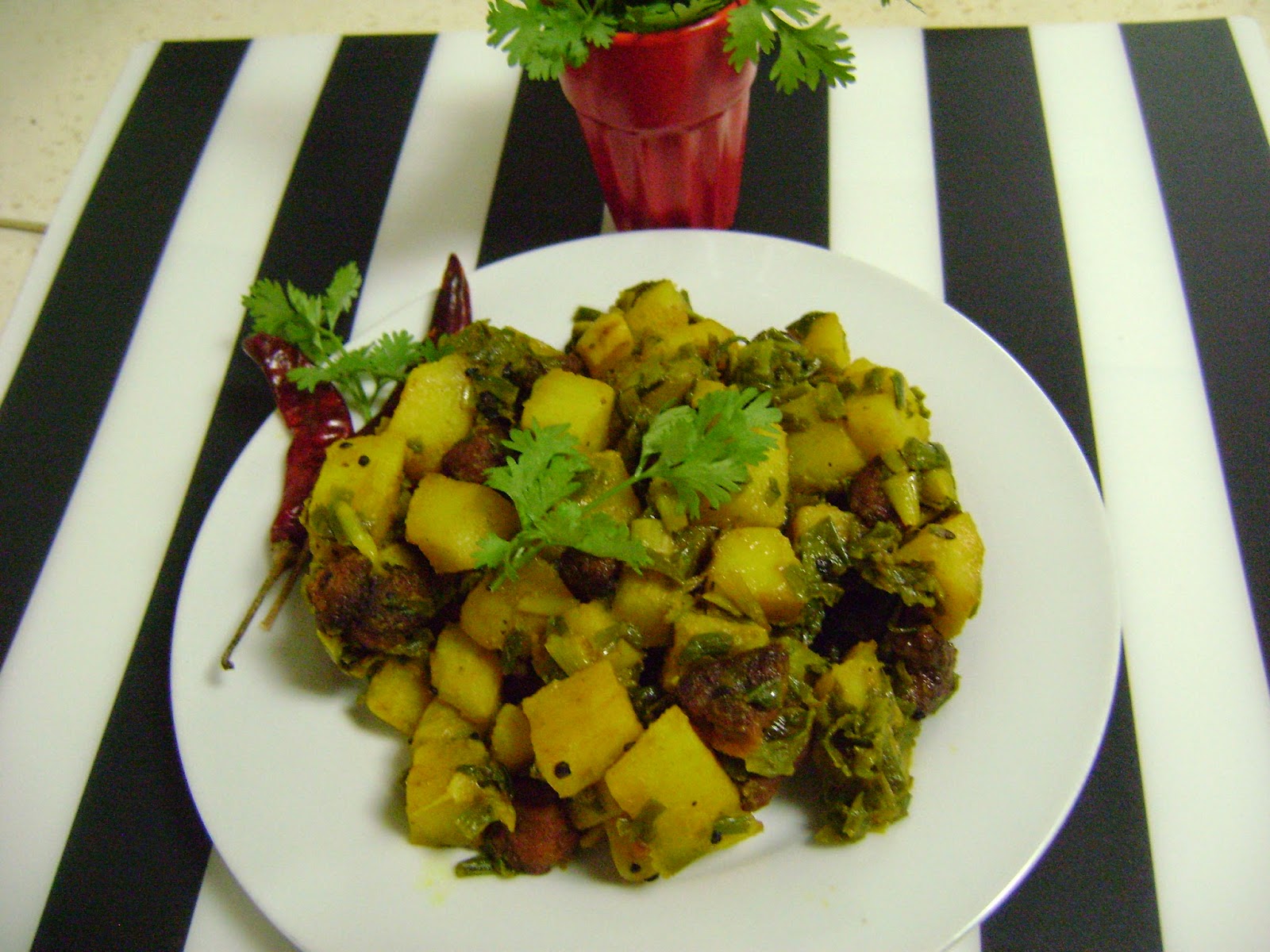 Bethica's Kitchen Flavours Piyaj Koli Aloo Torkari (Spring Onion