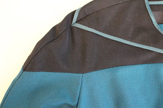 Dr. Pulaski TNG medical smock - fabric color Dr. Pulaski TNG medical smock - fabric color