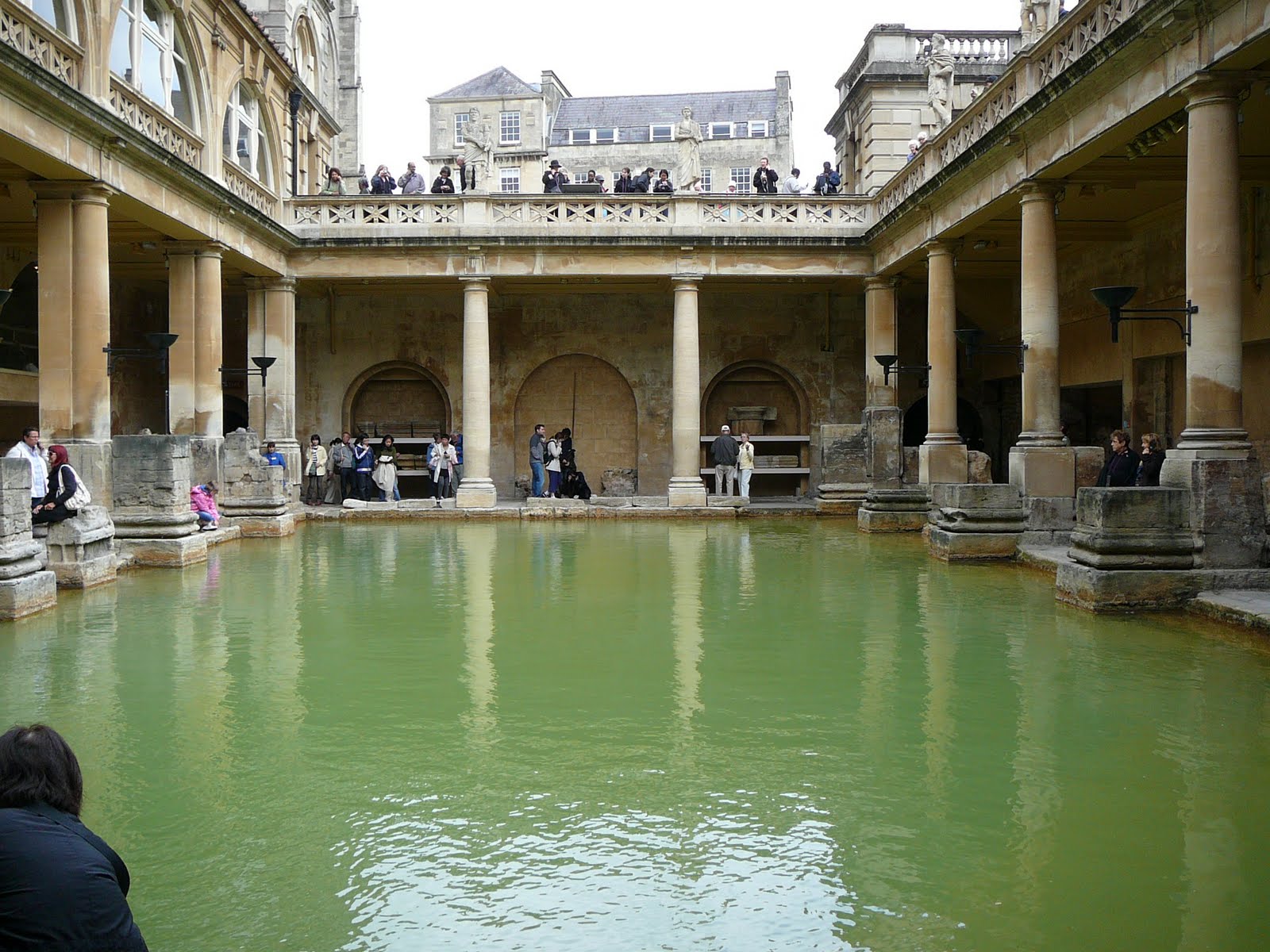 Bath the historic city in somerset. The Roman Baths and Georgian City of Bath, Somerset. Roman Baths. Город бат. Remains of the Roman Baths at Bath, England..