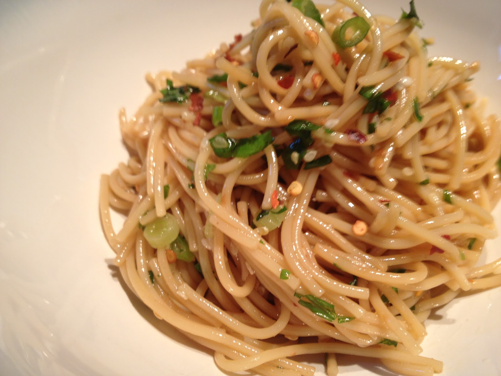 Cook and Be Happy: Cold Asian Noodle Salad