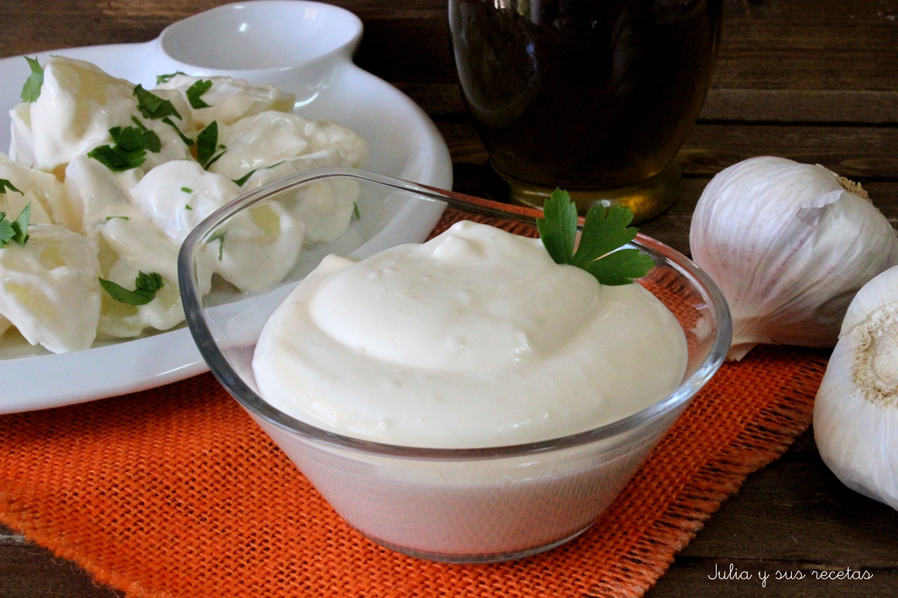 Julia Y Sus Recetas Como Hacer Salsa All I Oli O Ajonesa