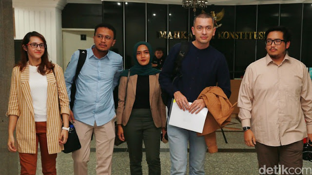 Tinggalkan PAN, Faldo Maldini Loncat ke PSI? Tinggalkan PAN, Faldo Maldini Loncat ke PSI?