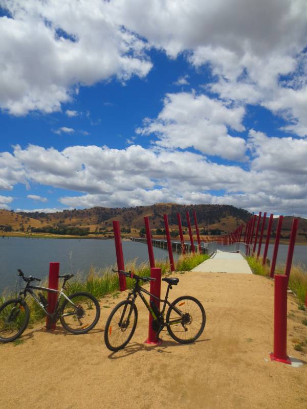 The Travelling Lindfields Cycling in Victoria The High Country Rail Trail