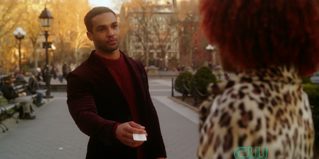 Films Et Séries Tv Avec Lucien Laviscount ausCAPS: Lucien Laviscount shirtless in Katy Keene 1-01 "Pilot"