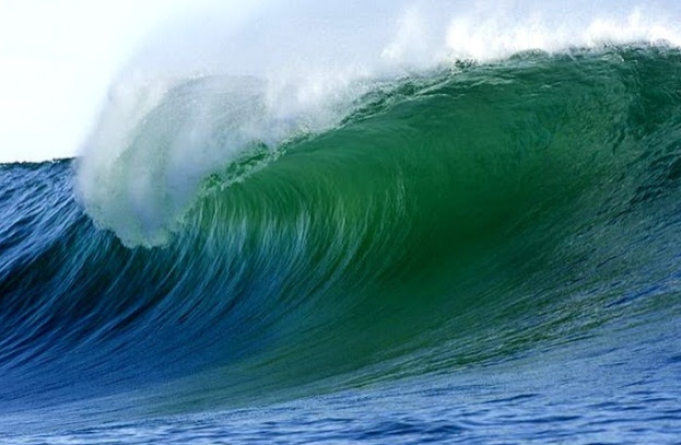 Arti Mimpi Melihat Laut Dengan Ombak Besar Lengkap Primbonku Segala Arti Mimpi Ada Disini