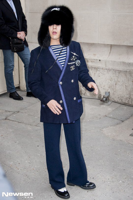 GDragon attends Chanel fashion show in Paris