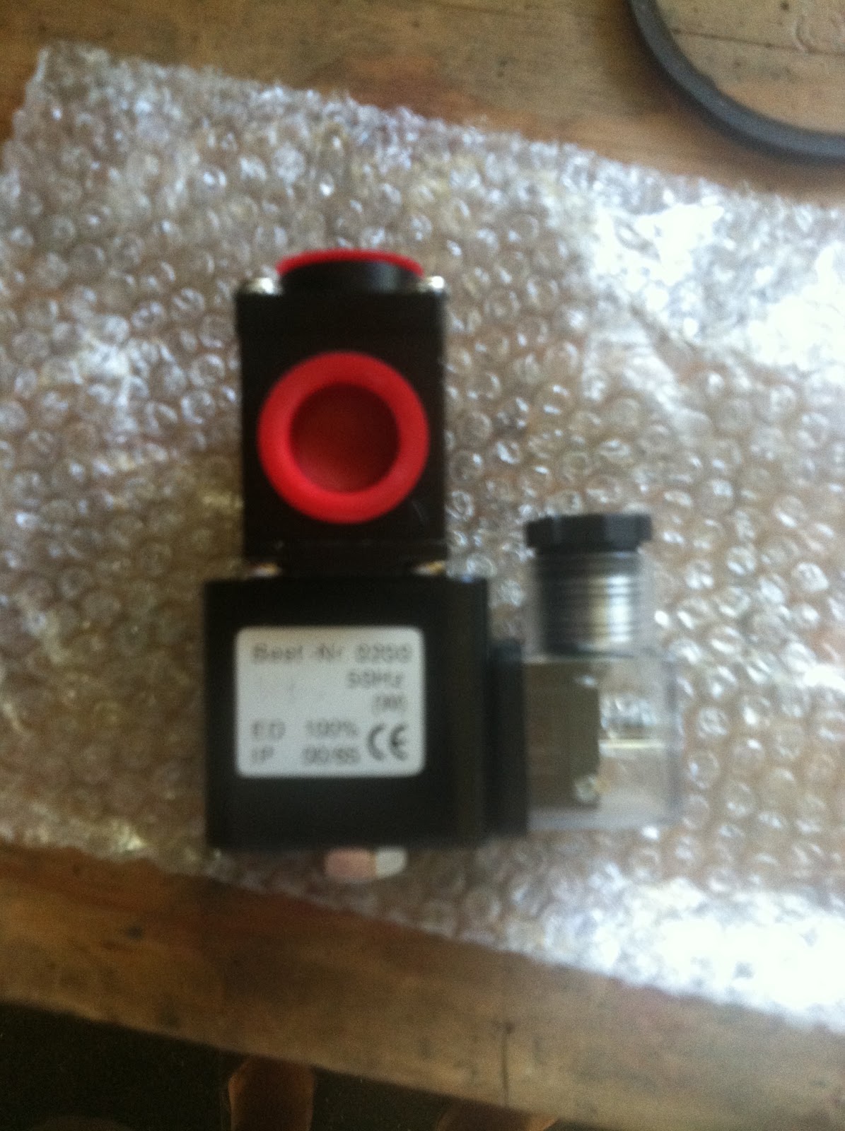 VDrive California Flat Bottom Electric Fuel Valve