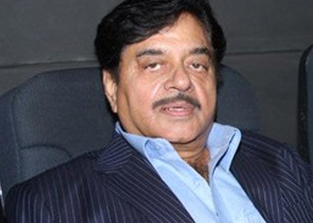 Shatrughan Sinha Biography, Profile, Photos, Birthday, Height, Age