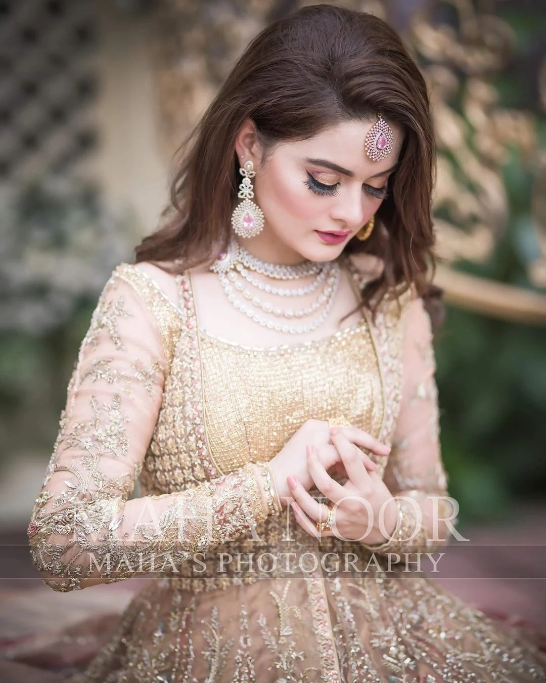 Awesome Minal Khan New  Bridal Shoot Clicks