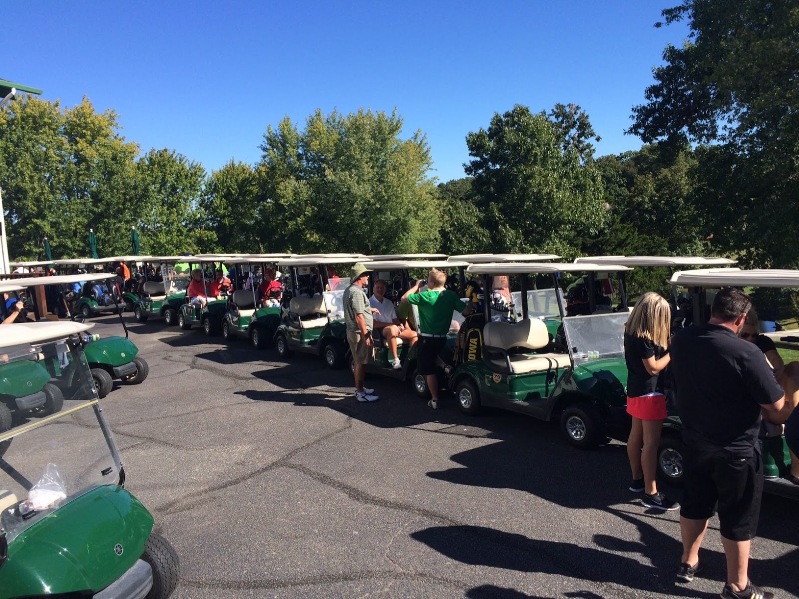 Wobbly Boots Roadhouse Sign Up NOW for the Bogeys & Beer Golf Tournament!