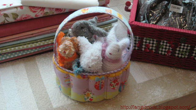 Кролики и только кролики Кролики и только кролики