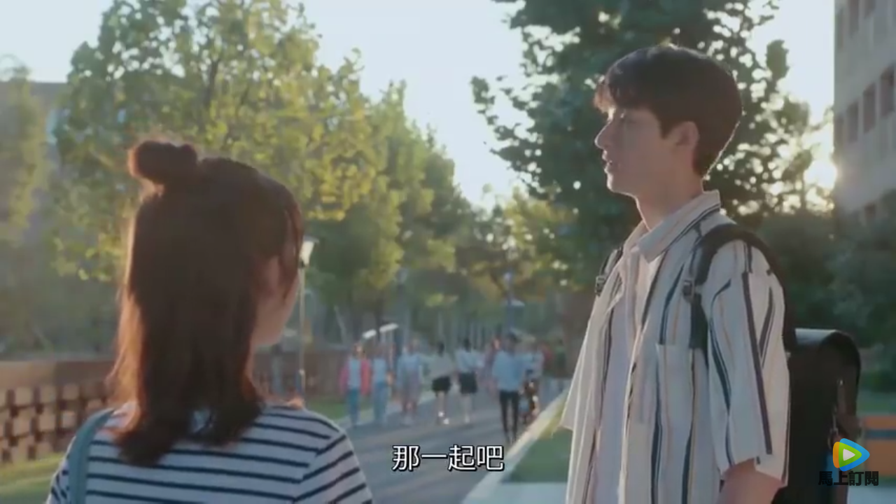 On your shoulders песня. Put your head on my shoulder paul anka текст. I've got the devil on my shoulder. On your shoulders песня.