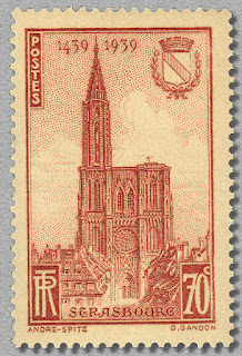 500e anniversaire de l'achèvement de la flèche de la Cathédrale Notre-Dame - timbre de la Poste émis en 1939. image :http://www.phil-ouest.com/
