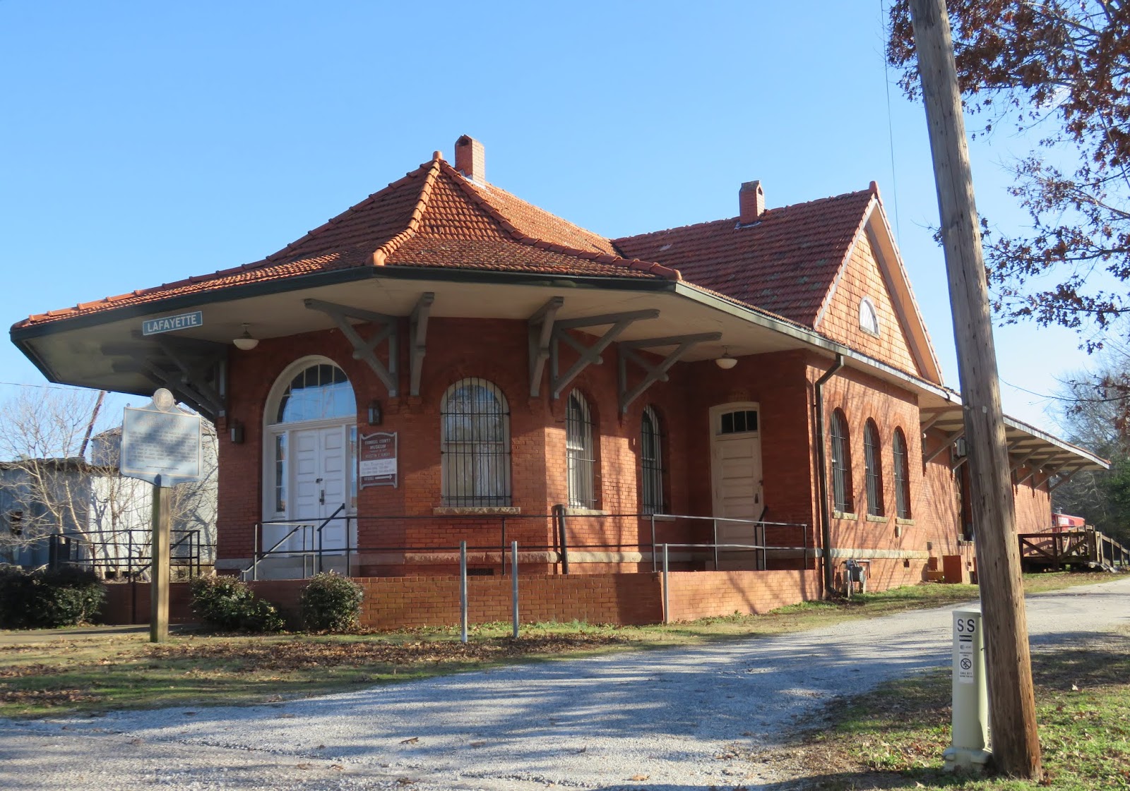 Big Daddy Dave Road to Roanoke Alabama That Is!