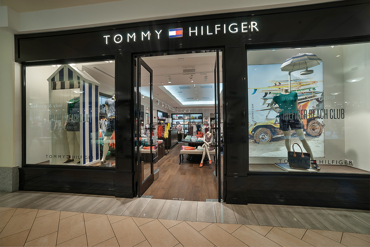 бутик томми хилфигер в москве. магазин томми хилфигер. томми хилфигер магазин. томми хилфигер аутлет. магазин томми хилфигер.