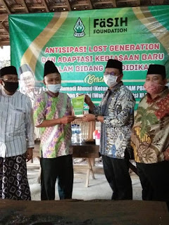 Antisipasi Lost Generation, Fasih Adakan Diskusi Adaptasi Kenormalan Baru Bidang Pendidikan. 1 WhatsApp%2BImage%2B2020 09 13%2Bat%2B06.23.12