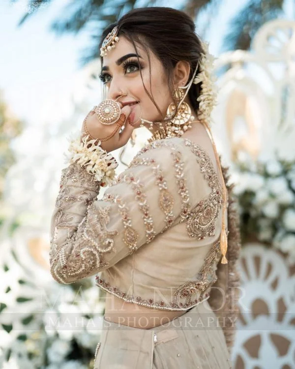 Nawal Saeed Looking Dream Girl in her Latest Bridal Photoshoot Nawal Saeed Looking Dream Girl in her Latest Bridal Photoshoot