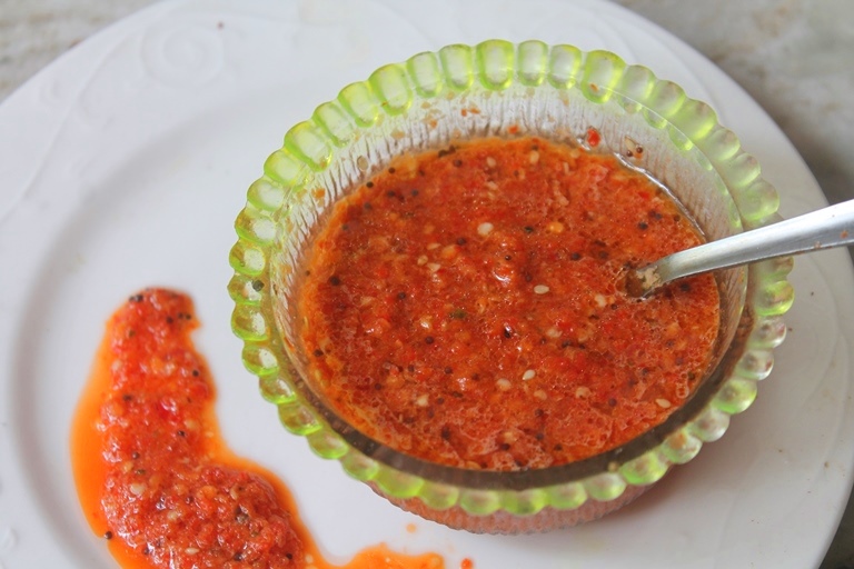 Fresh Red Chilli Pickle Recipe Raw Red Chilli Pickle Recipe Yummy Tummy