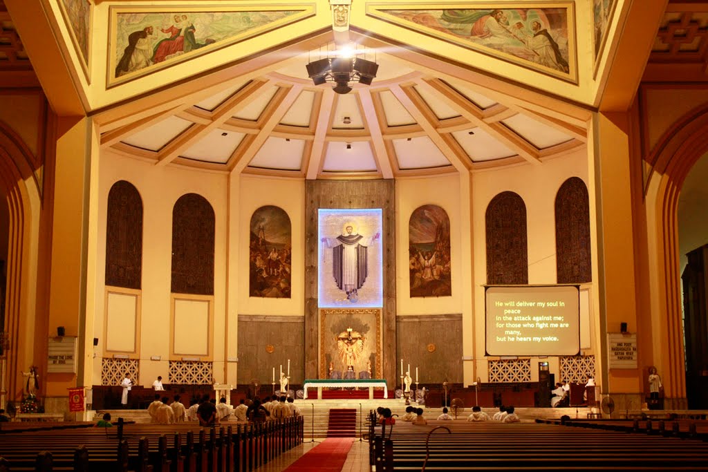 Santo Domingo Church in QC - Priest Stuff