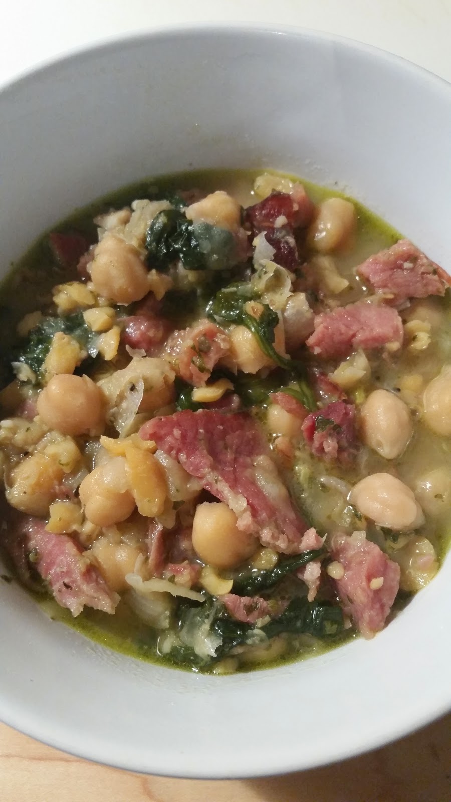 PESTO CHICKPEA HAM SOUP