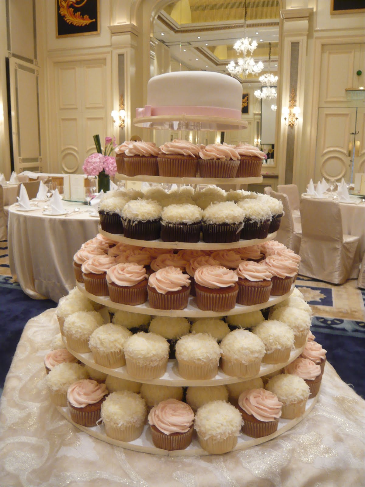 Sift Wedding cupcake towers!!