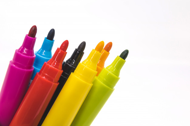 Pensil lunak dan umum digunakan untuk menggambar kode ….