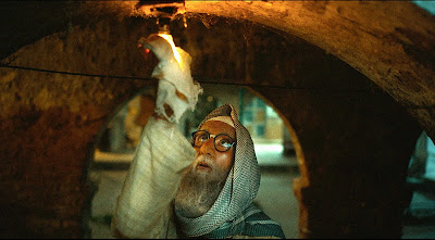 Amitabh Bachchan latest movie Gulabo Sitabo
