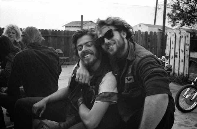 20 Black and White Photos Capture Daily Life of Hells Angels in 1965