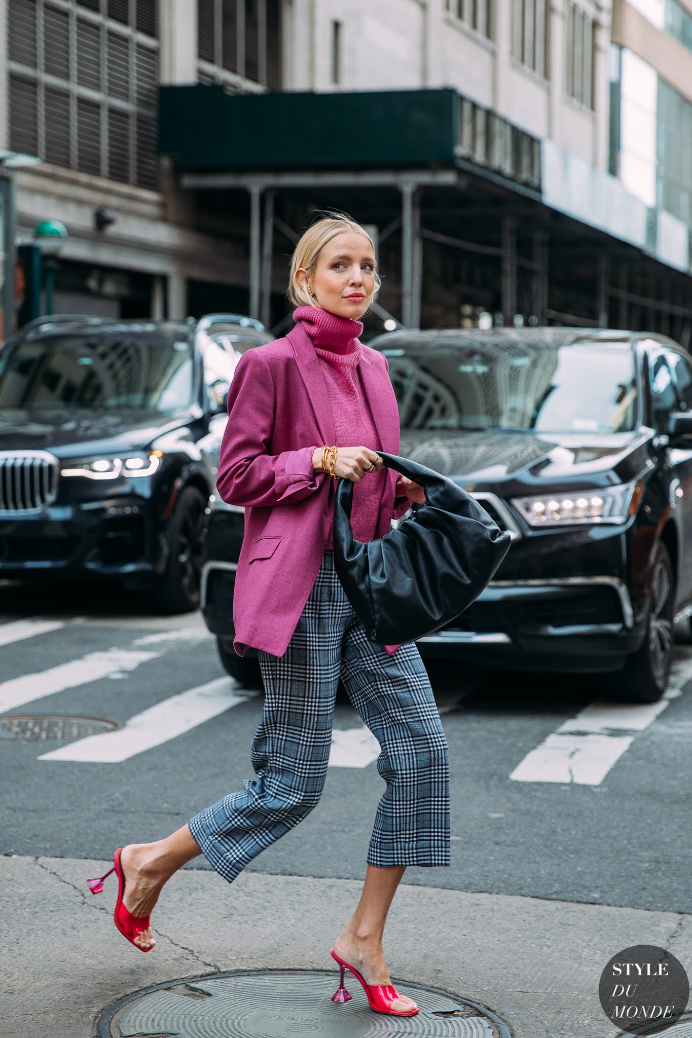 Add a Pop of Color to Your Fall Looks With Inspo From Leonie Hanne
