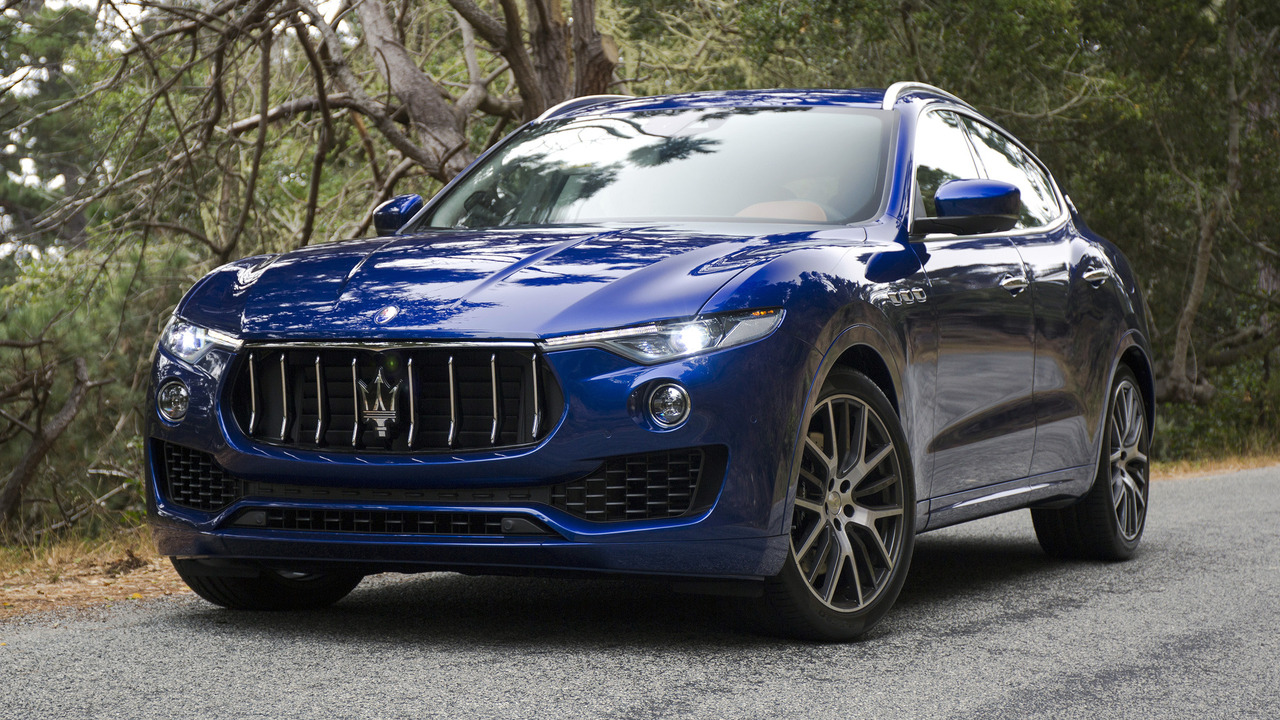 GIÁ XE 5 CHỖ MASERATI LEVANTE CÓ GÌ HAY?.