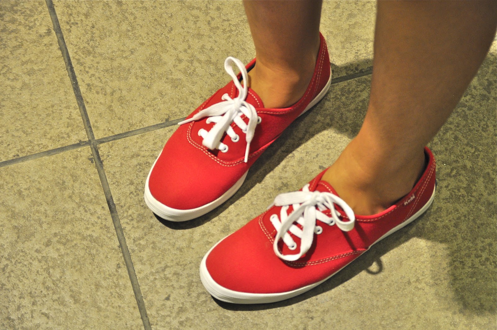 keds red shoes