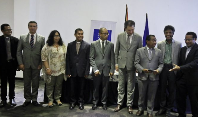 União Europeia no Sosiedade Sívil Timor-Leste Asina Kontratu Reforsa Projetu Haat