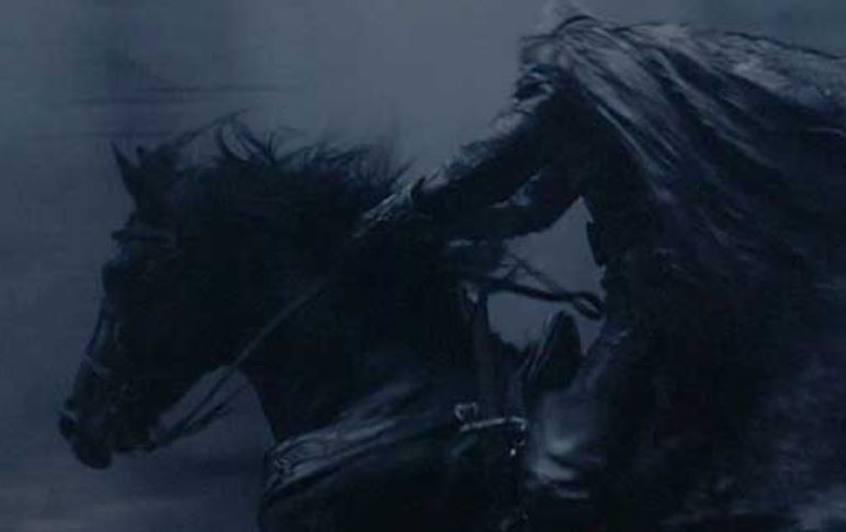 Всадник в тумане. Сонная лощина всадник. Черный всадник. Заблудившийся всадник сергея плеханова. Заблудившийся всадник.