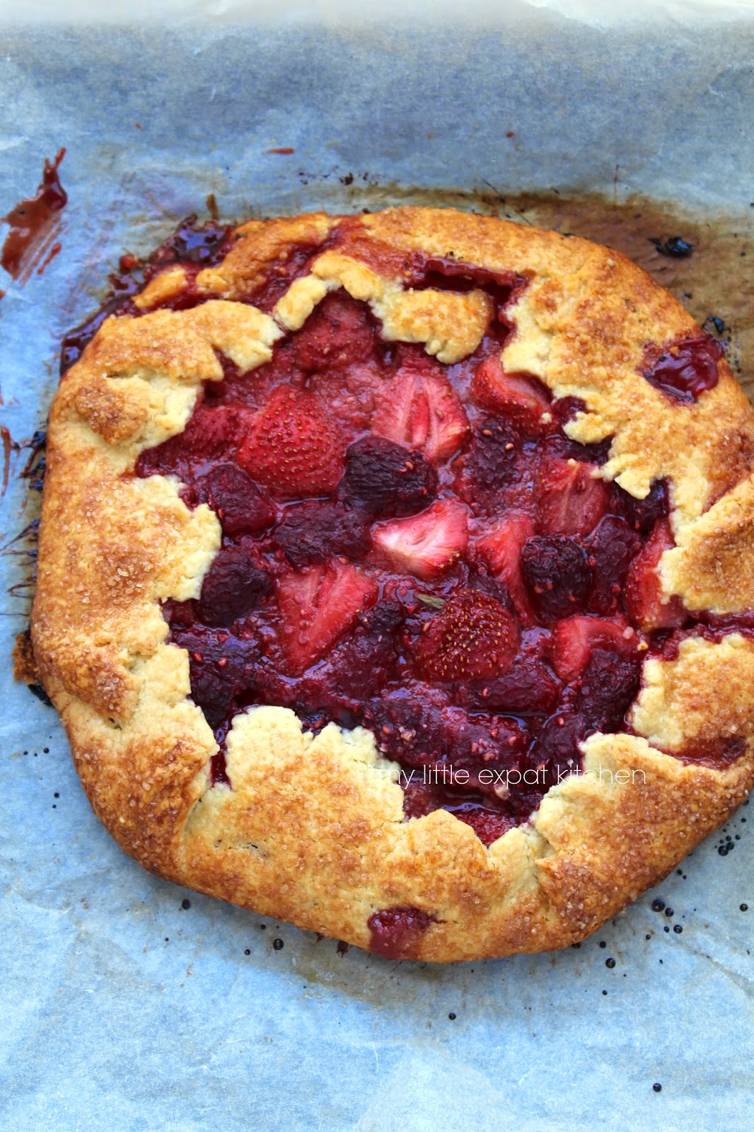 My Little Expat Kitchen Strawberry and raspberry galette