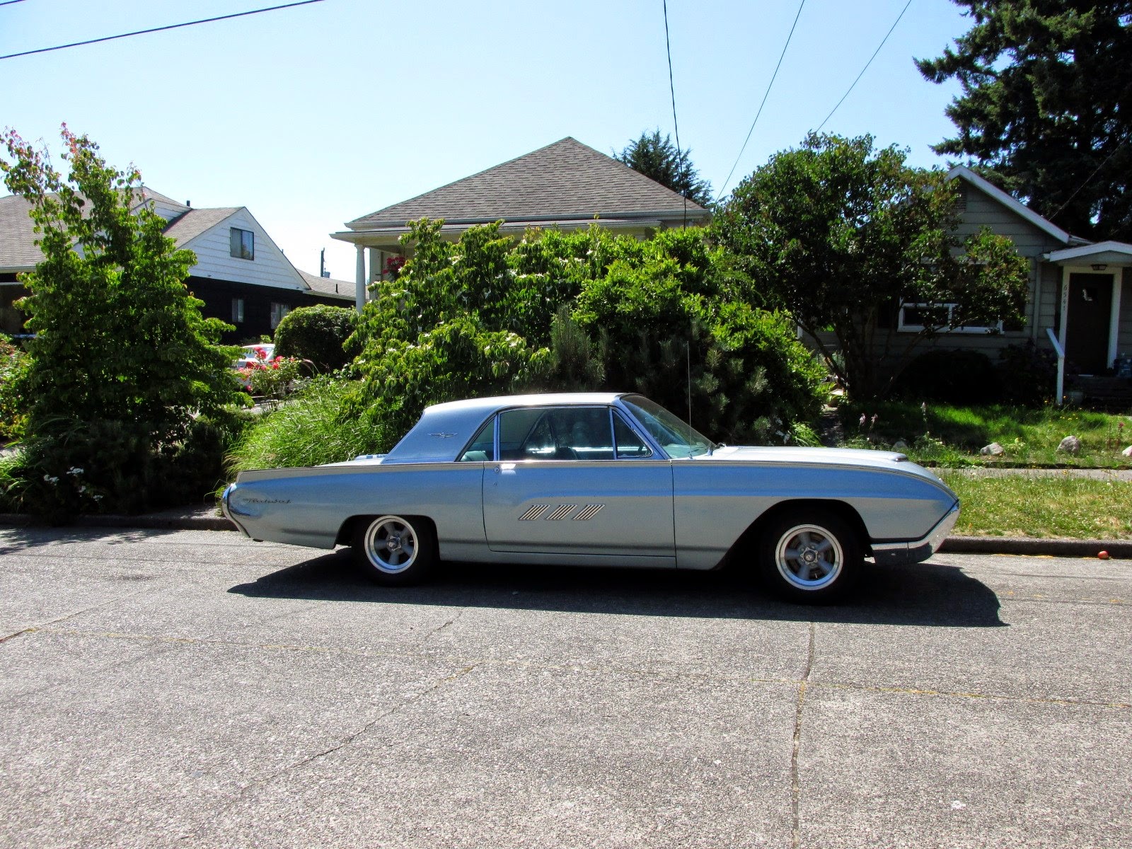 Seattle's Classics: 1963 Ford Thunderbird