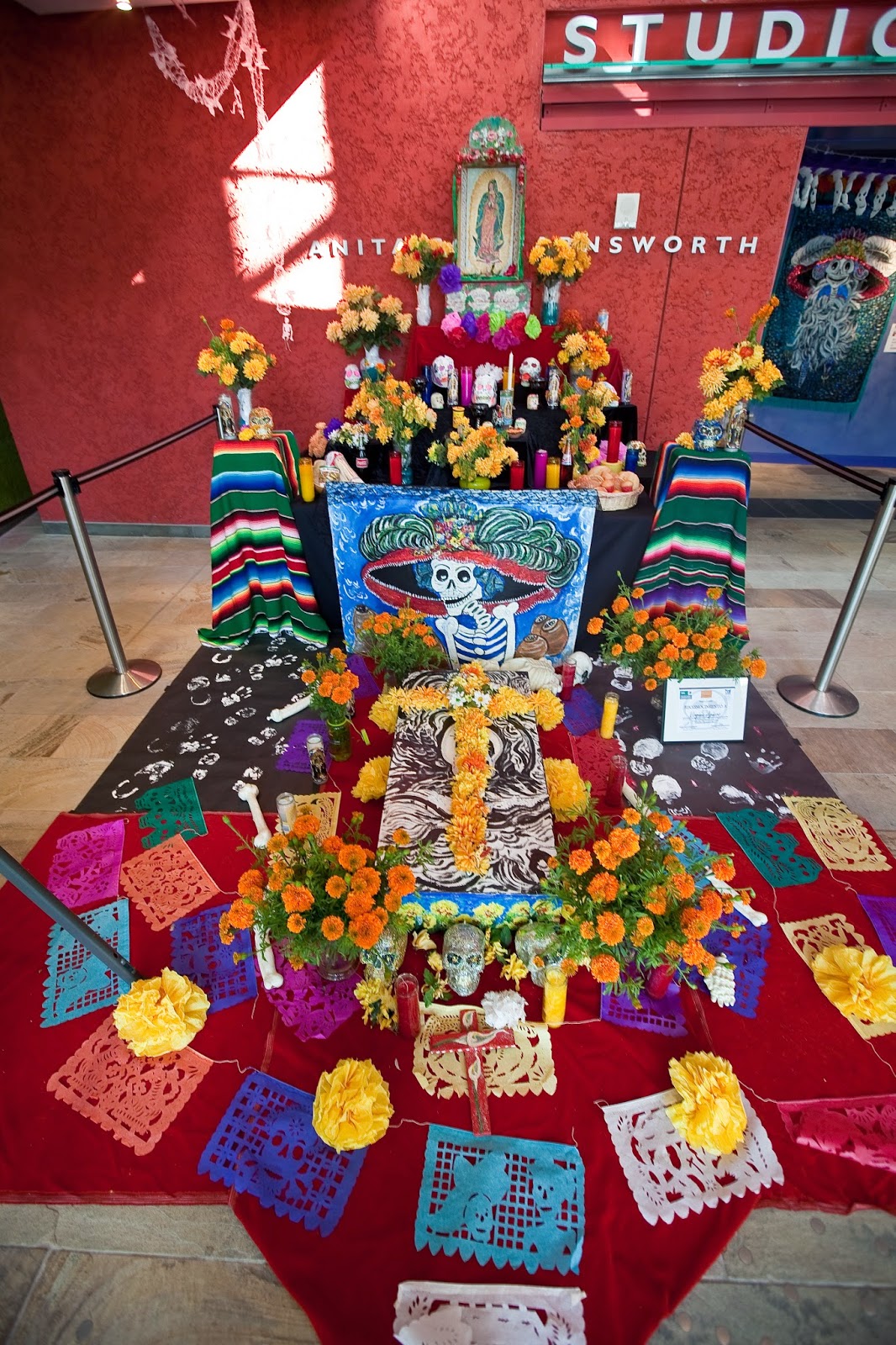 1E.MAIN The Meaning Behind Dia de los Muertos