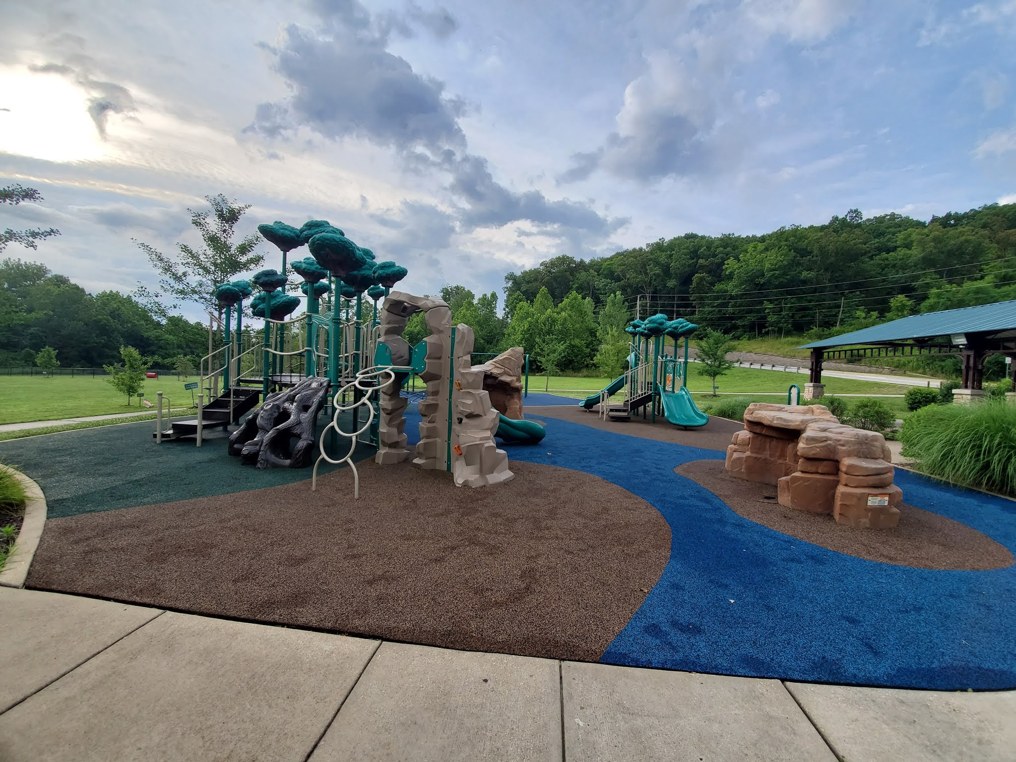 Play St. Louis Berry Park, Eureka