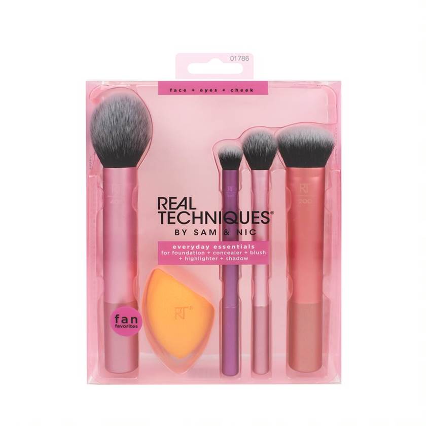 Black Friday Deal On ALL Makeup Accessories At Superdrug Mammaful Zo