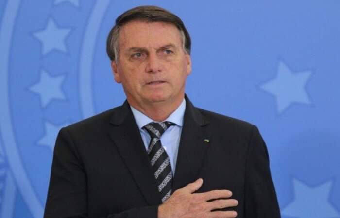 Bolsonaro deve ir para ‘partido menor’ e se coligar com PSL em 2022, diz Flávio Bolsonaro deve ir para ‘partido menor’ e se coligar com PSL em 2022, diz Flávio