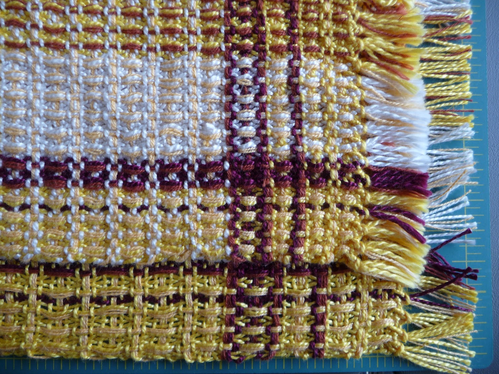 FarmNana's Fiber Frenzy Rigid Heddle Waffle Weave!