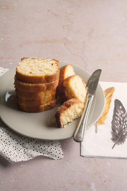 Plumcake allo yogurt senza zucchero