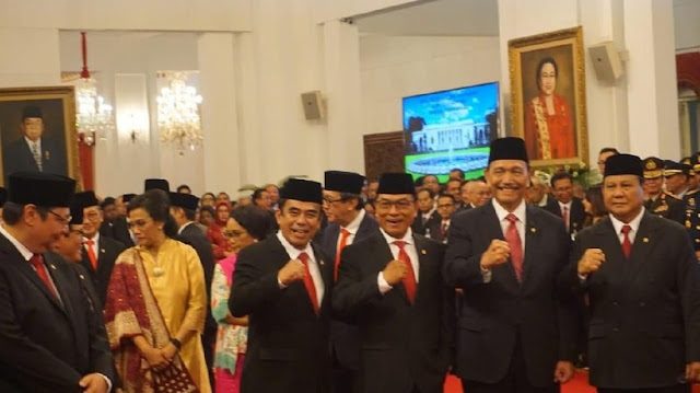 Barisan Para Jenderal di Kabinet Jokowi, HRWG: Kami Khawatir Militerisme Barisan Para Jenderal di Kabinet Jokowi, HRWG: Kami Khawatir Militerisme